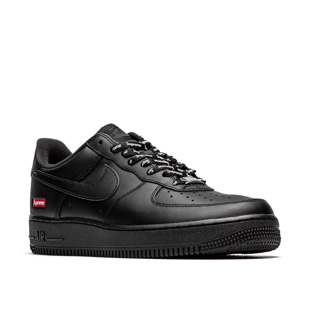 Nike Air Force 1 Low Supreme Black