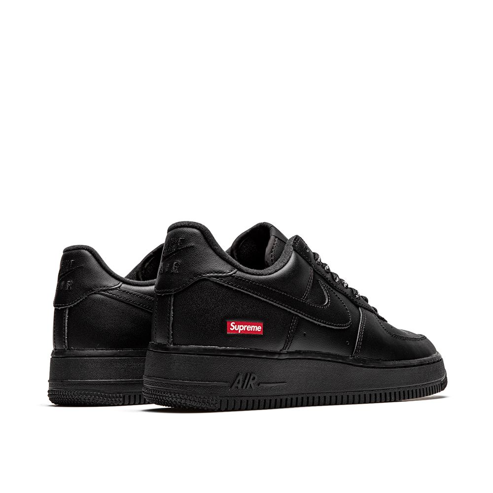 Nike Air Force 1 Low Supreme Black