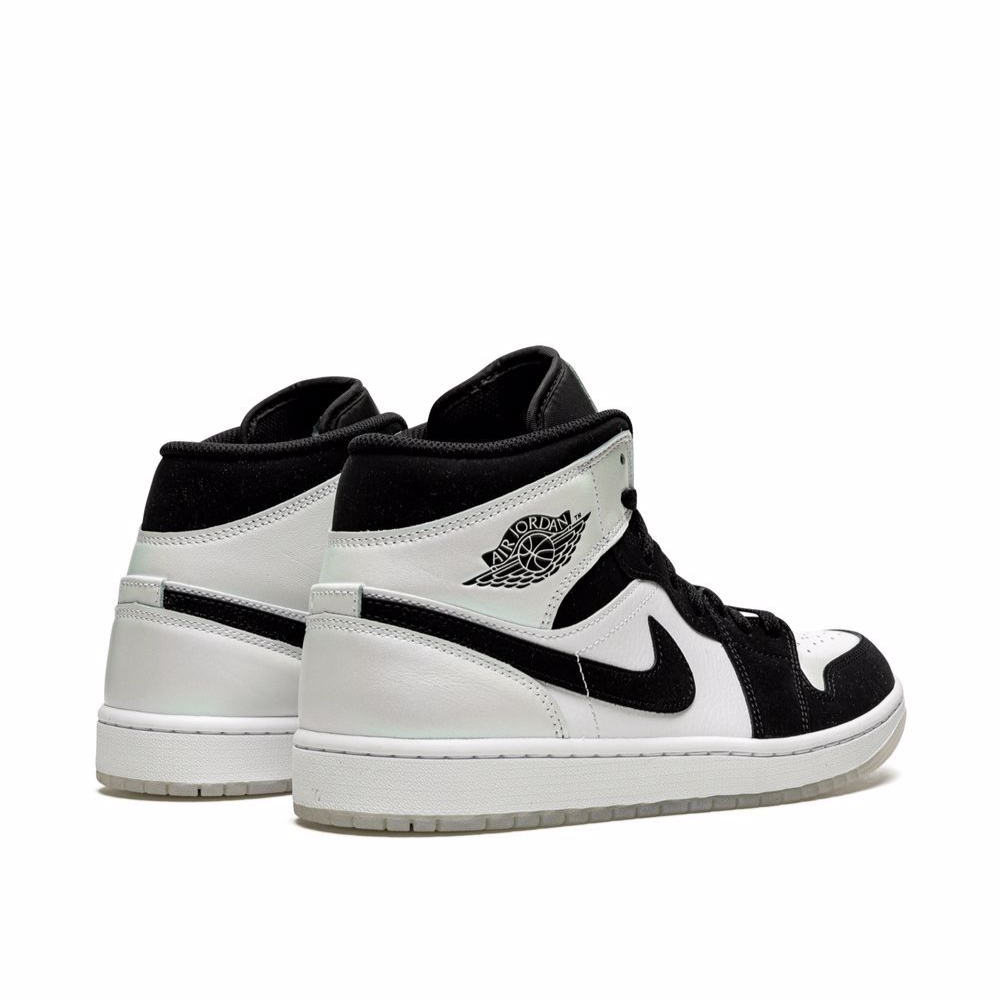 Jordan 1 Mid Diamond Shorts