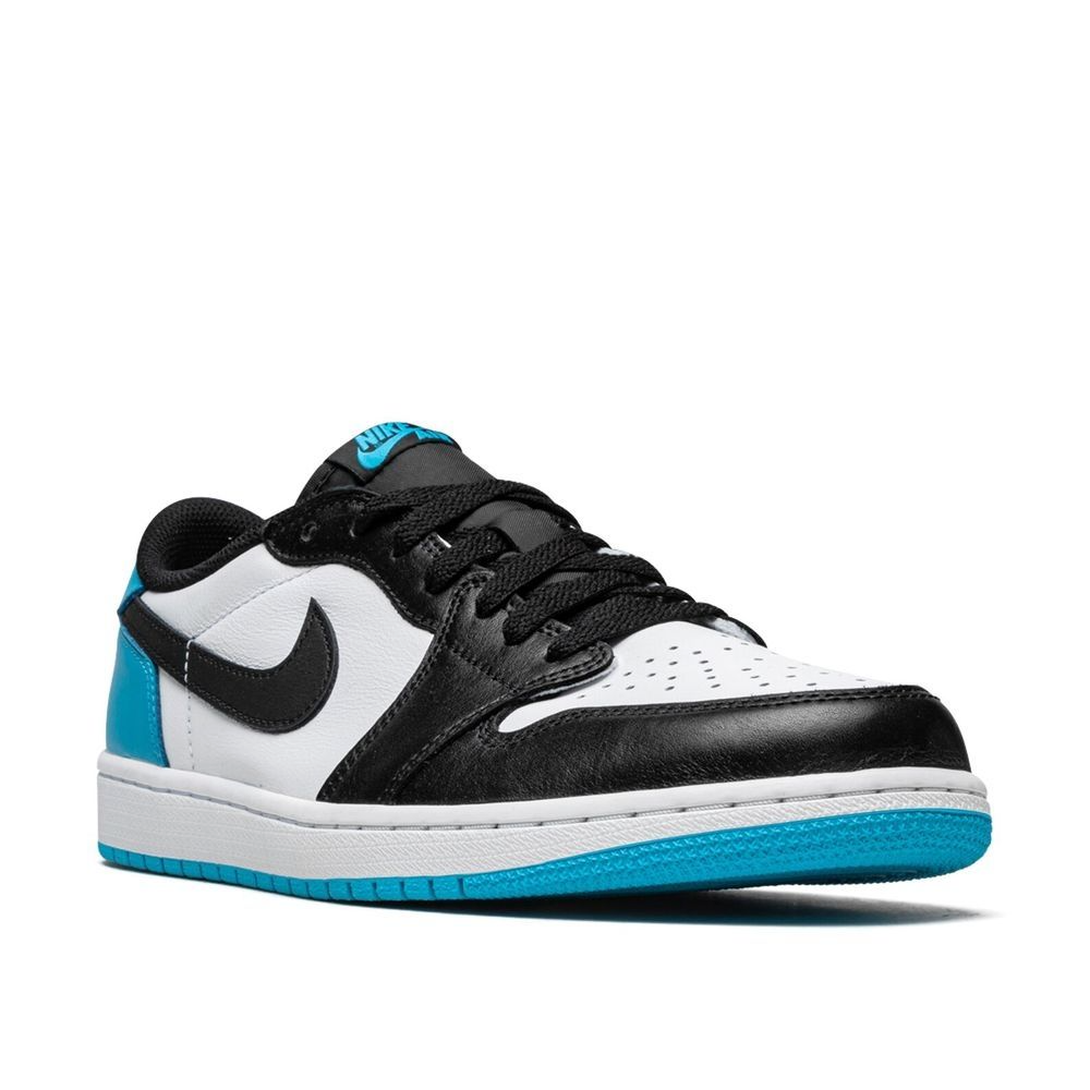 Jordan 1 Retro Low OG UNC