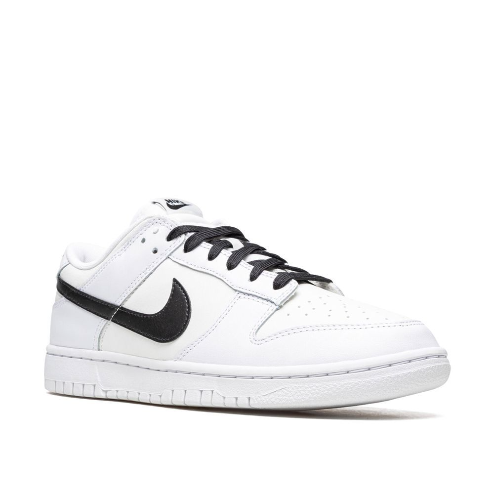 Nike Dunk Low Reverse Panda
