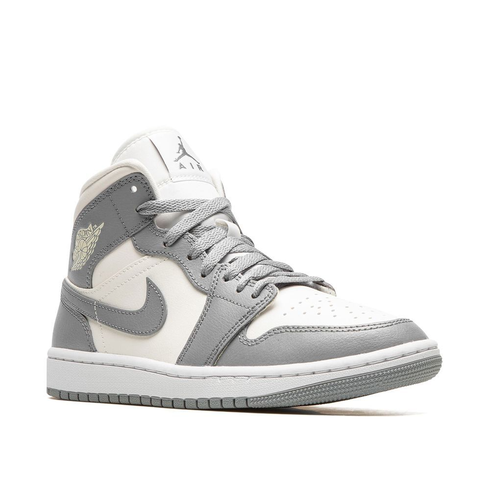 Jordan 1 Mid Stealth