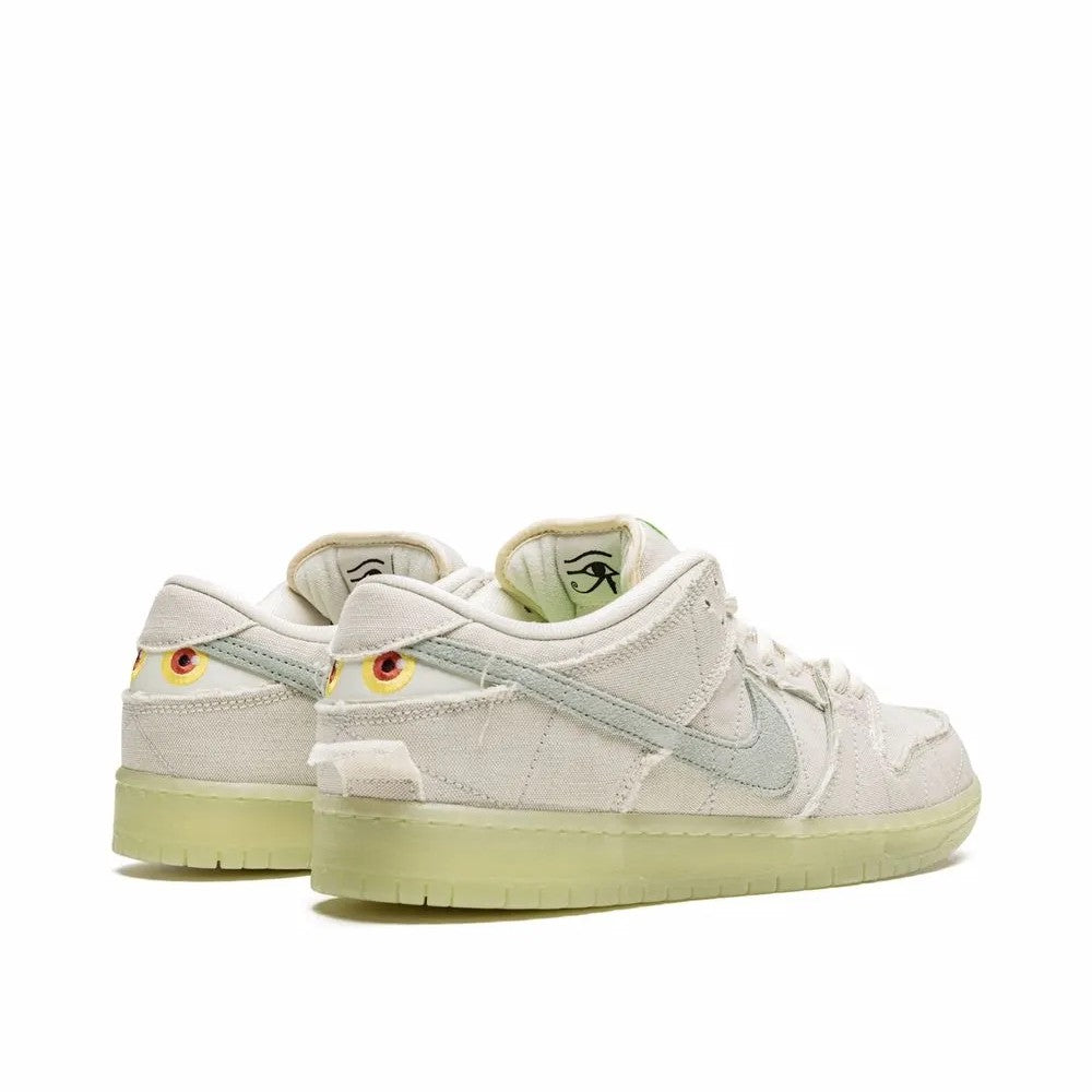Nike SB Dunk Low Mummy