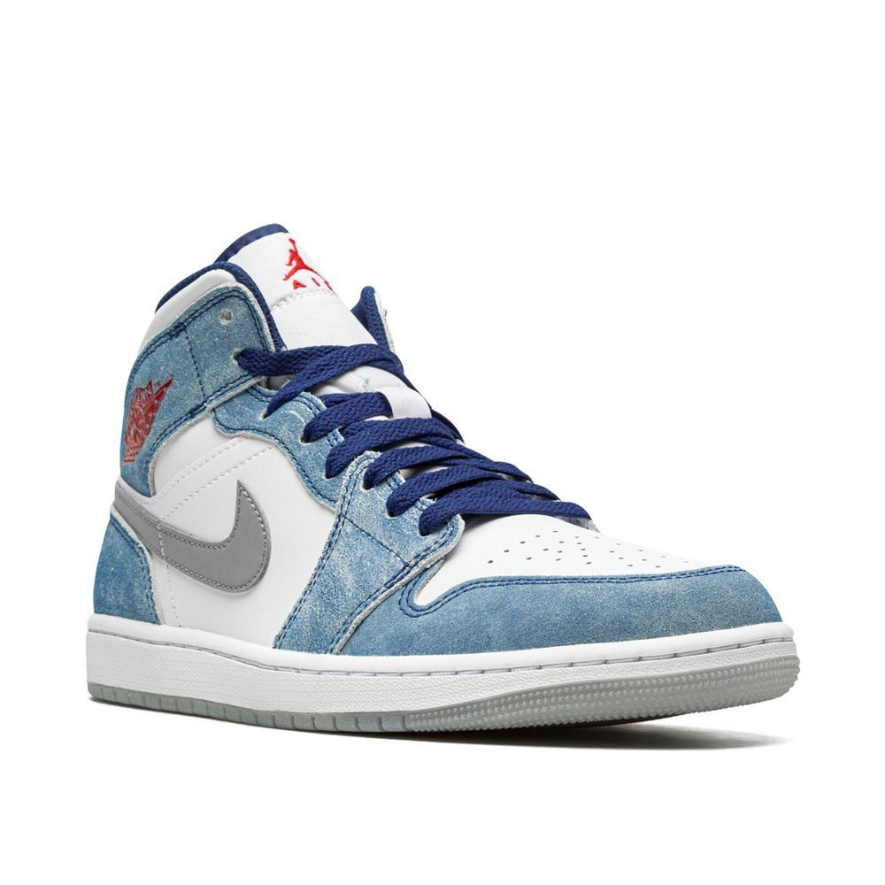 Jordan 1 Mid SE French Blue Light Steel