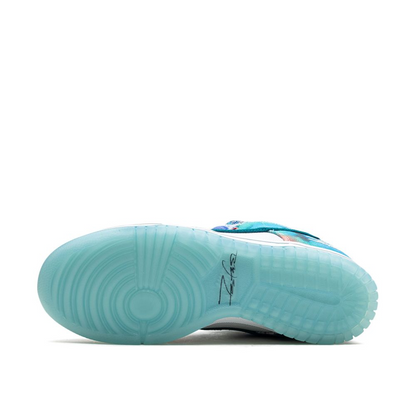 Nike SB Dunk Low Futura Laboratories