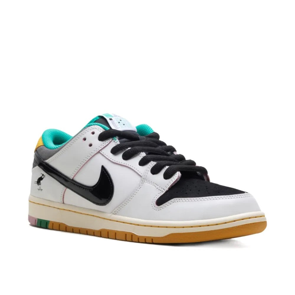 Nike SB Dunk Low CSEF