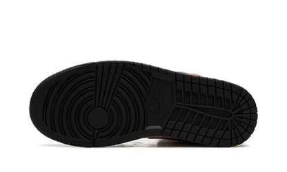 Jordan 1 Mid Gym Red Off Noir