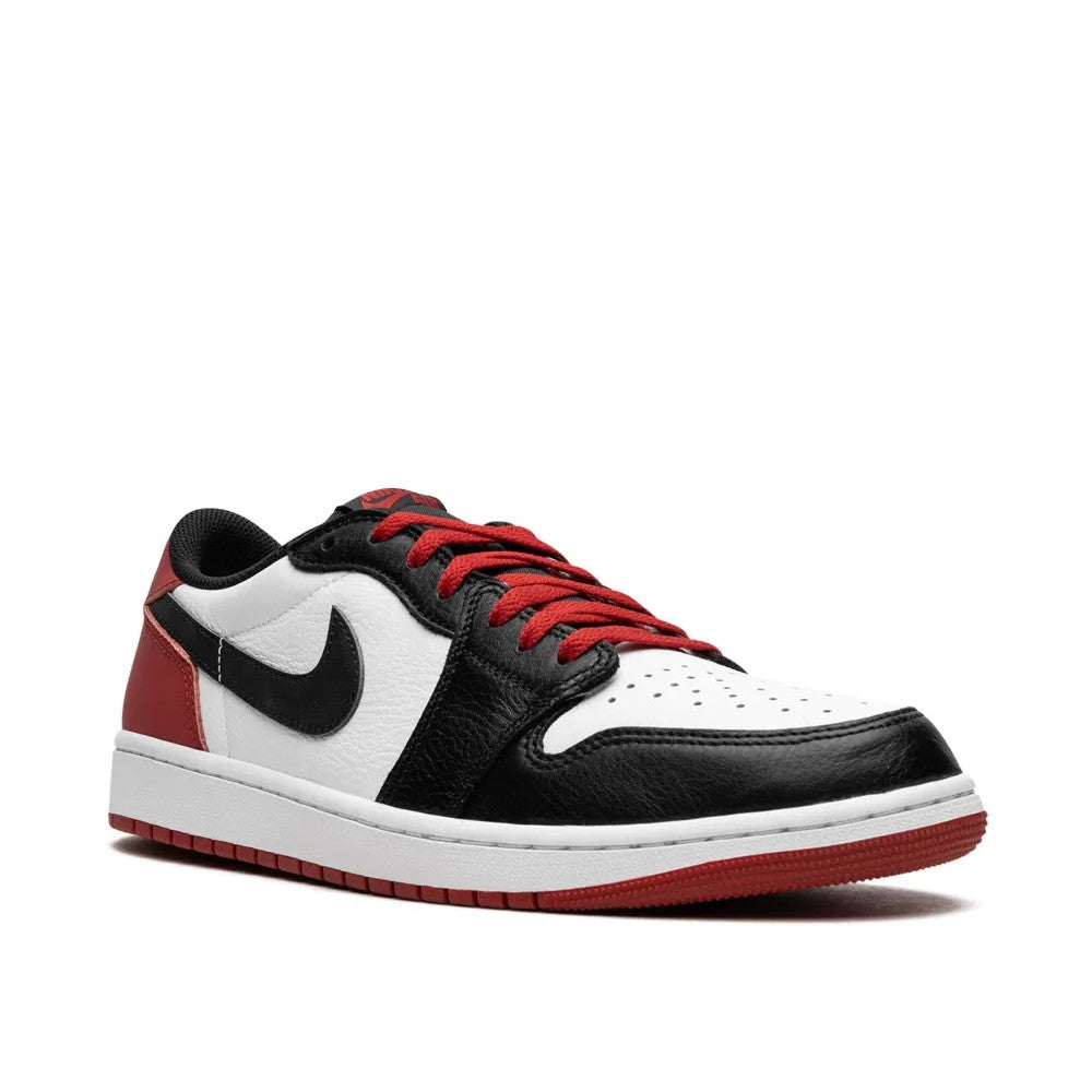 Jordan 1 Retro Low OG Black Toe