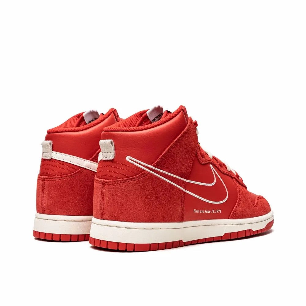 Nike Dunk High First Use Red