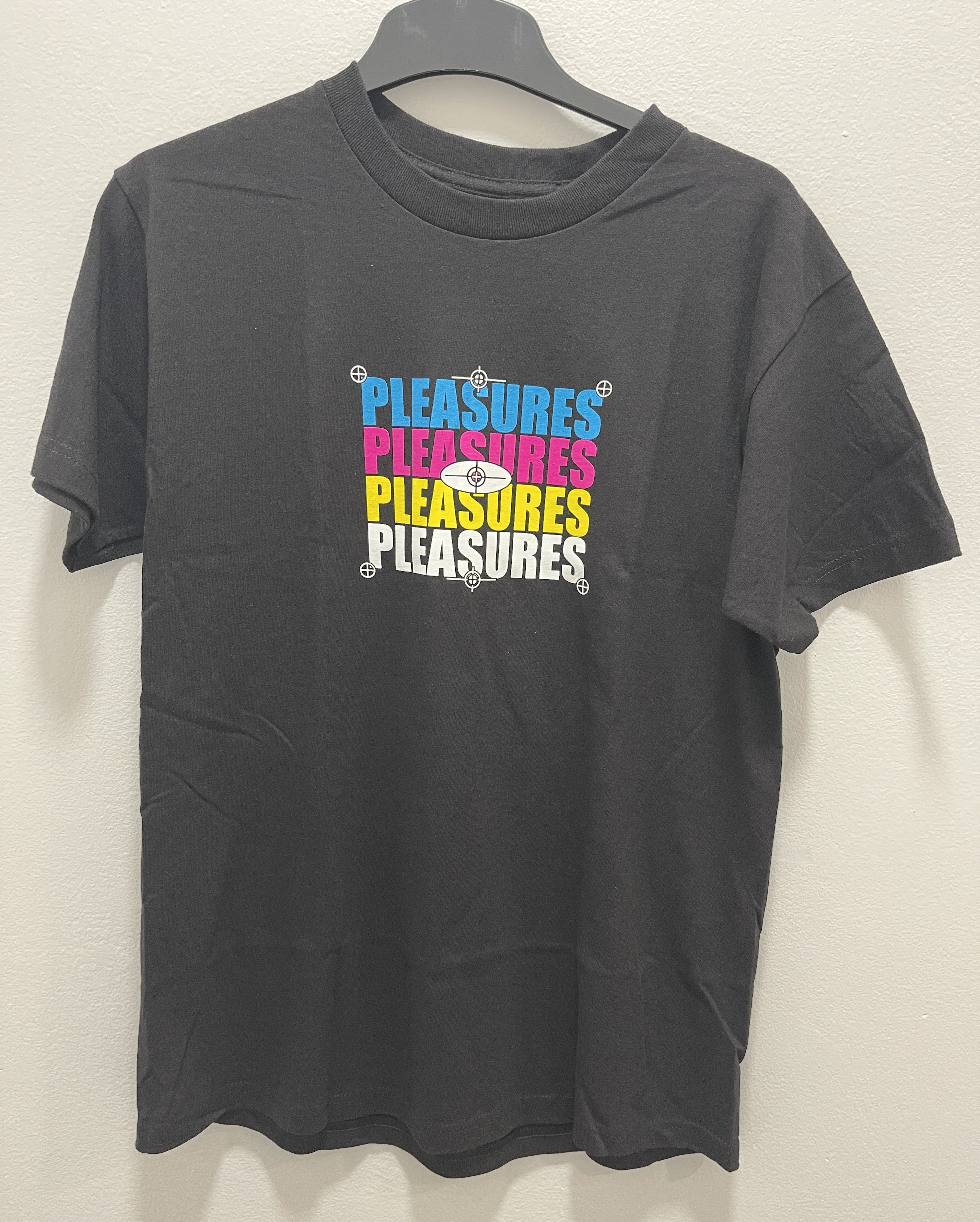 Pleasures Tee Black