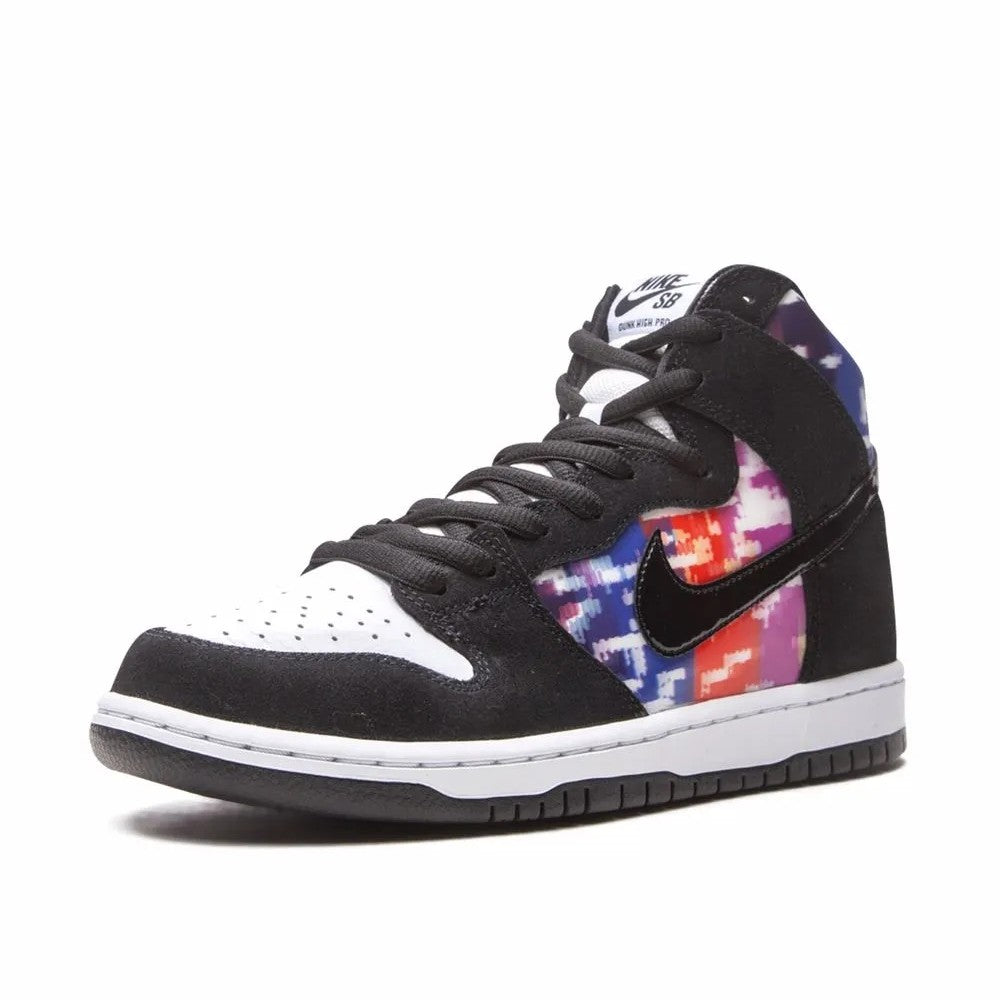 Nike SB Dunk High TV Signal