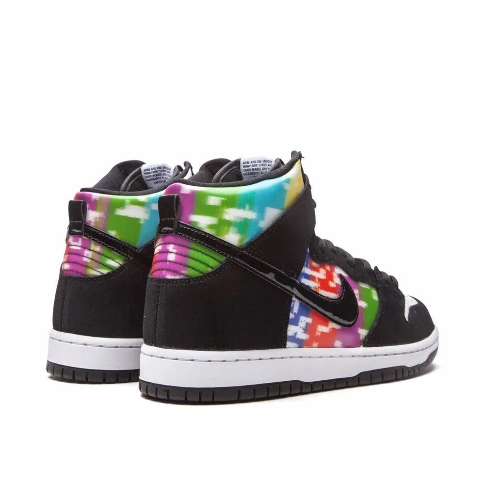 Nike SB Dunk High TV Signal